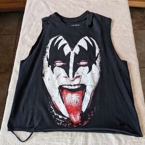 Black Sleeveless Graphic Tank Top